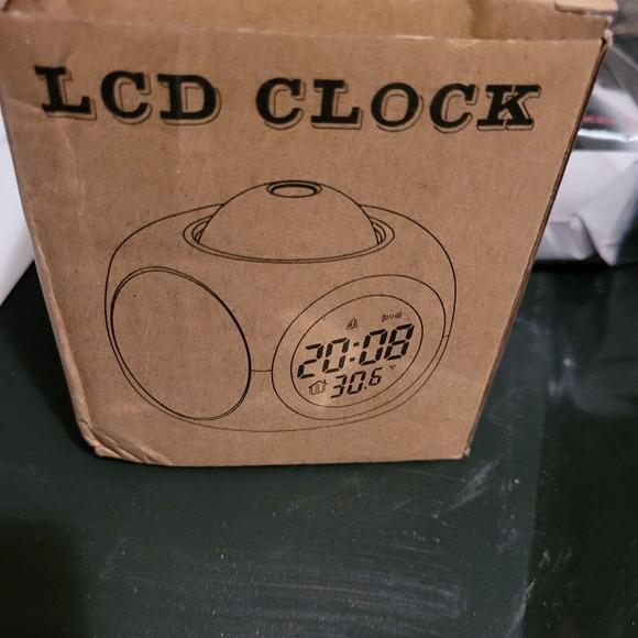 Alarm clock projector - Picture 2 of 4